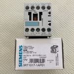 Siemens 3RT1017-1AP01 Contactor 230V 50/60Hz 600Vac 20A NOS