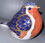 Royal Crown Derby Imari Robin with Gold Stopper Paperweight