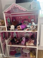 doll house furniture