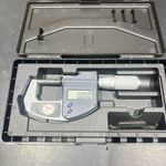 Genuine Mitutoyo Digital 0-25mm Micrometer 293-831-30