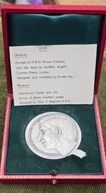 RARE 1969 STERLING SILVER PRINCE CHARLES INVESTITURE MEDAL 72.08g BOXED