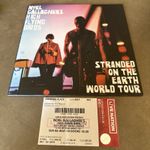 NOEL GALLAGHERS HIGH FLYING BIRDS STRANDED ON THE EARTH WORLD TOUR PROGRAM NEW