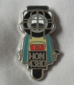 Ocean Colour Scene 'The day we caught the train' enamel scooter badge. OCS, Mod