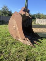 Digging Bucket 2 ft Strickland 45 mm Pins 340 mm cc To cc & 165 mm Dipper