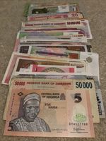 Assortment of 100 x World Banknotes. Old and New Notes. All Different lot.