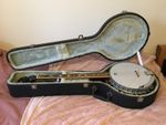 Carlton 5‐String Banjo + Hard Case + Full Learning Bundle – Great Condition