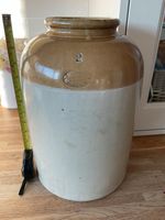 Large Victorian Stoneware 2 Gallon Pot  H. Kennedy Barrowfield Pottery Glasgow
