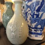  CHINESE  CELADON GLAZE VASE 