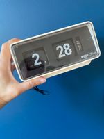 Bush Classic Retro Flip Clock Radio in cream, Does work but lags, for fixing