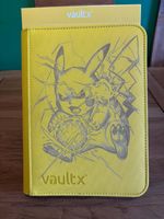 Pikachu Pokémon Card Binder