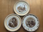Set Of 3 Grimwades World War 1 Hanging Plates - Bruce Bairnsfather Ware Old Bill