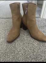 New Look Tan Suede Ankle Boots UK 4 Mid Block Heel Pointed Toe Zip