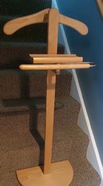 Herrendiener natural coat/valet stand beechwood excellent condition - dismantled