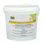 Sanitaire Emergency Clean-up Absorbent Powder for Vomit Urine Blood Faeces Food