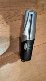 Mini Handheld Paper Shredder Battery Operated Shreds A4 Folded Sheets