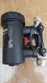 22mm Magnaclean Professional 2 C/H Filter Used Good Condition