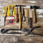 VINTAGE UPHOLSTERY/LEATHER WORKERS TOOLS 