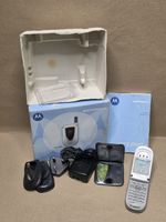 Motorola V66i Boxed Flip Mobile Phone Vintage Retro Collectable & Charger