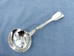AN ANTIQUE STERLING SILVER  FIDDLE BACK SAUCE LADLE LONDON 1823.