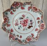 ANTIQUE CHINESE FAMILLE ROSE PORCELAIN PLATE QING DYNASTY QIANLONG PERIOD