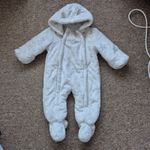 White star fluffy sleepsuit 6-9 monthsgeorge