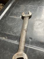 armstrong spanner
