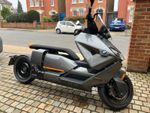 BMW CE 04 E MOTORBIKE/SCOOTER. 5700 MILES. FAST CHARGE CABLE, DYNAMIC PRO