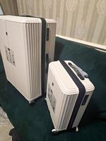 LUGG White Air Glide Hard Shell Spinner Suitcase Set 32 +20 inches with Lock