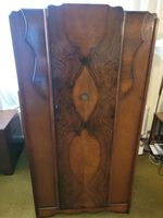 Beautiful Art Deco Gentleman's Wardrobe - Stunning Burr Walnut