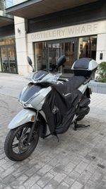 HONDA SH350i 2023 SHOWROOM CONDITIONS 3380 MILES HPI CLEAR MOT READY. EX DEMO