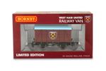 West Ham United Official Hornby Limited Edition Train Vent Van OO Gauge SALE