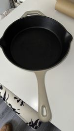 Crofton Enameled Cast Iron Skillet Fry Pan 10 inch cream 