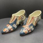 Antique Pair Japanese Satsuma Moriage Souvenir Shoes Dai Nippon Mark Meiji Era