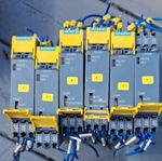 Siemens 3SK1111-1AB30 SIRIUS Safety Relay 24V AC/DC 3NO/1NC DIN IP20