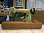 Beautiful Vintage Husqvarna Viking Sewing Machine Green Working Motor c.1950s