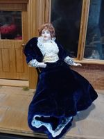 Beautiful Artisan 12th Scale Dolls House Lady, Seated