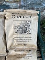 BBQ Charcoal - British UK  English Made Hardwood Sustainable Lumpwood 10 Litre