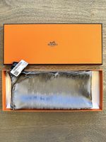 HERMÉS FACONNEE GRAND H POCKET SQUARE 45 Brand New Boxed With Tags