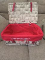 Alfred Button Hamper Co. Medium Wicker Hammer Basket 45cm x 31cm x 20cm