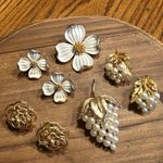 VTG TRIFARI Jewelry 8 Pieces Earrings Brooches  Pins Gold Tone Rhinestone Pearl