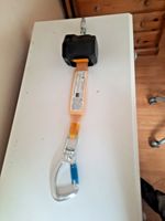 Ridge gear rga1/a compact fall arrest block