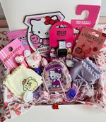 Hello Kitty & Friends Girls Gift Hamper Set Pink Purple White Assorted Items