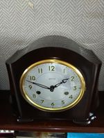 SMITHS BAKELITE ABERDEEN 8 DAY ART DECOR  MANTLE CLOCK  KEY INSTRUCTIONS  V G C