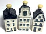 3 x KLM BOLS DELFT BLUE MINIATURE HOUSES, NUMBERS 18, 26 AND 61, ALL VGC, EMPTY