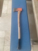 Sandvik hickory shaft 3 1/2Lb splitting axe