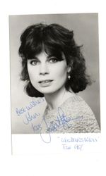 Julia Hills Actress 2point4 Children Signed 5x3 B/W Photo Autographed