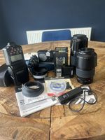 Vintage Collection Of Minolta, Nissin & Kaka Photographic Equipement - (9 Items)
