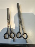 Thinning scissors from the German brand Jaguar.
