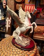 Rare Vintage Juliana Collection Pegasus Winged Horse Resin Figurine Wooden Base