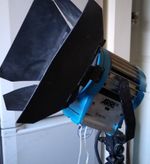 Arrilite fresnel kit 650w+ 2 arri 300w in bag stands